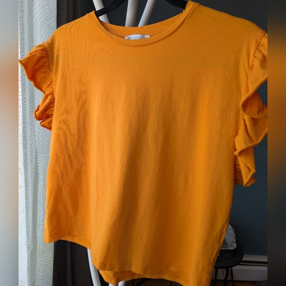 55.Zara Orange Ruffle Sleeve Tee - Picture 1 of 4